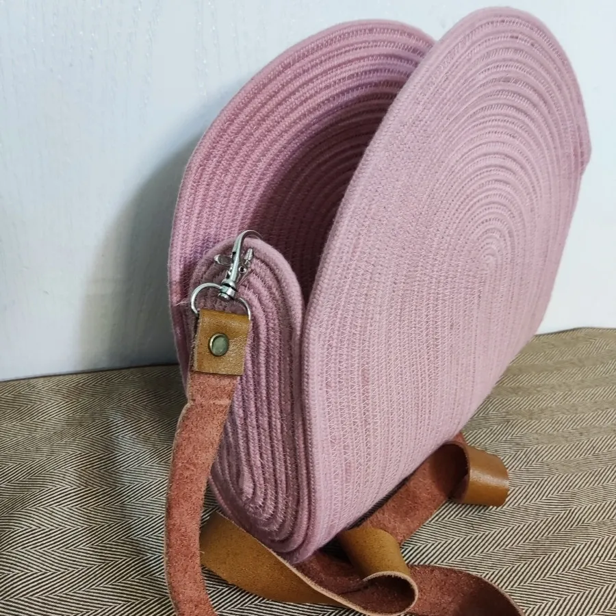 کیف قیطان صورتی