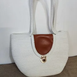 کیف قیطان سفید