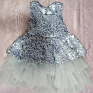 پیراهن دخترانه 4 ساله