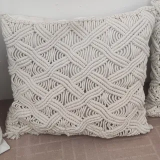 کوسن مکرومه