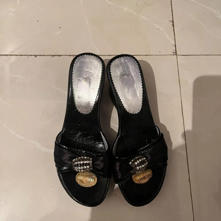 صندل مشکی زنانه