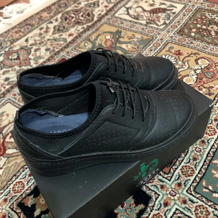 کفش طبی دیسکت خار پاشنه