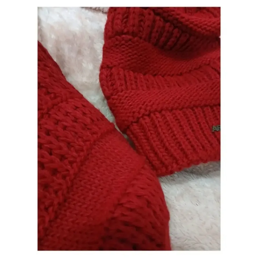 ست کلاه وشال گردن قرمز