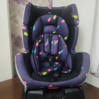 صندلی ماشین برند