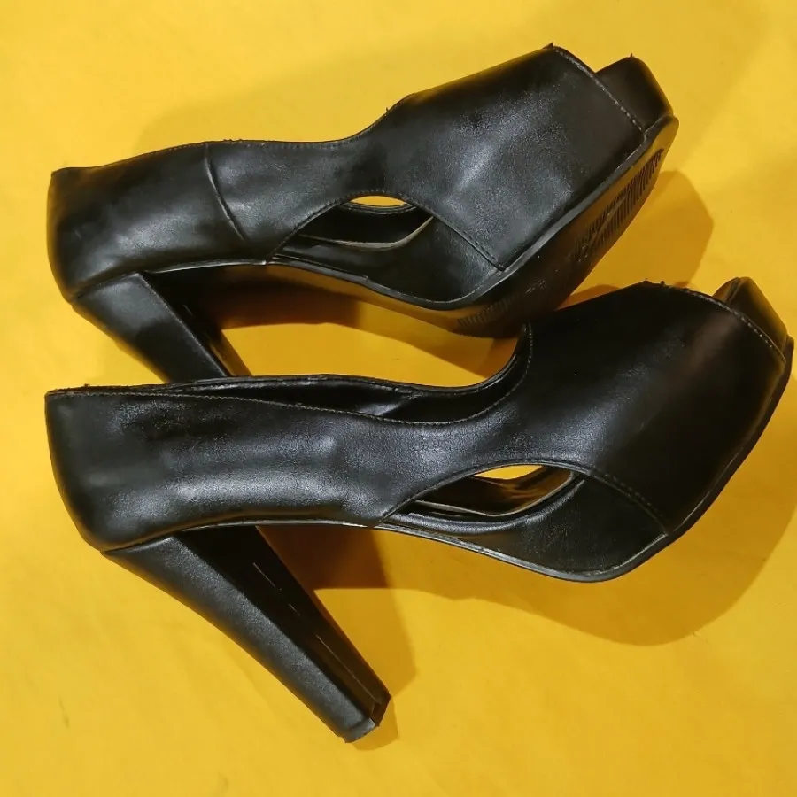 کفش پاشنه بلند مجلسی