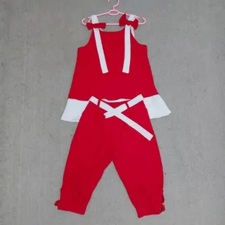 لباس بچگانه