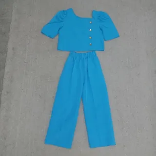 لباس بچگانه