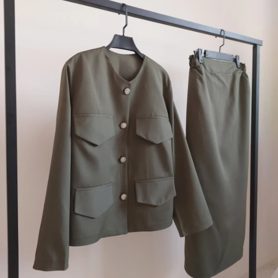 کت و دامن کرپ