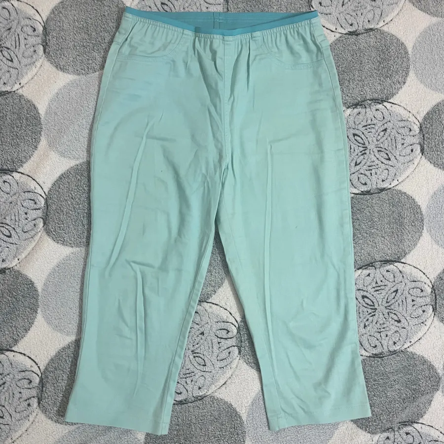 شلوار کوتاه