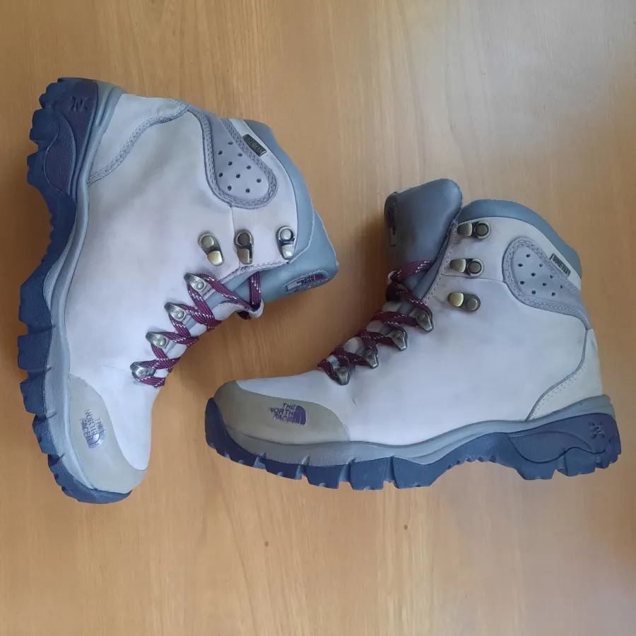 بوت طبیعت کوه نورث فیس