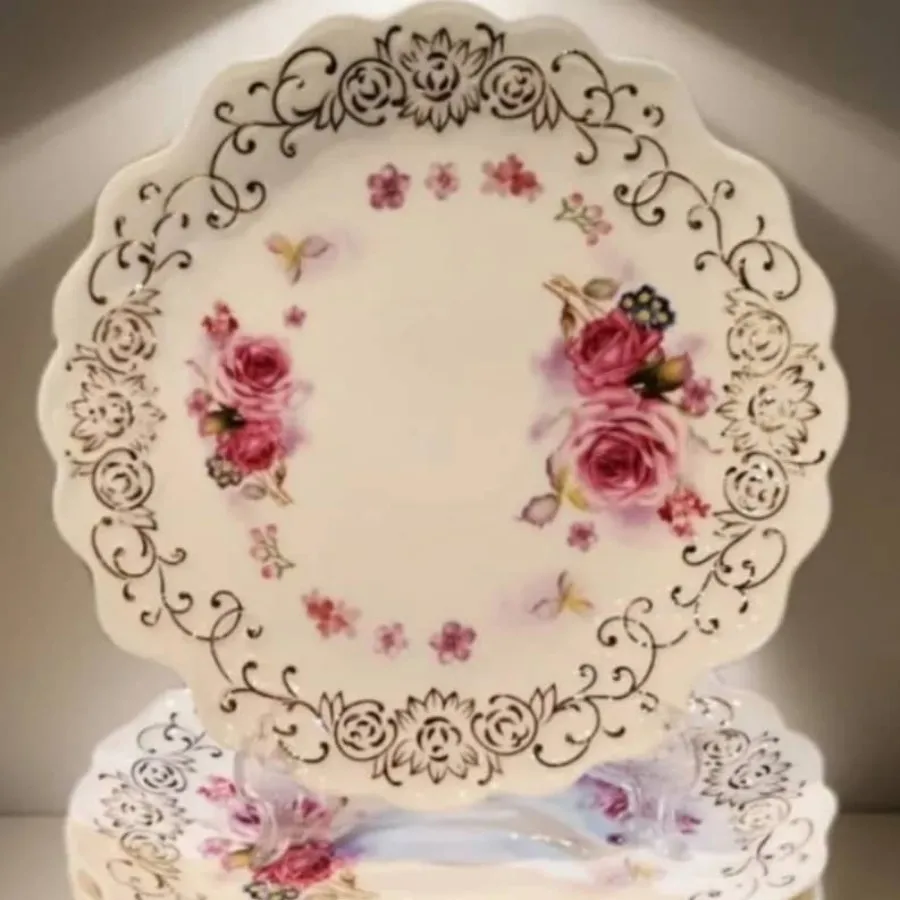 پذیرایی چینی 12نفره کادو