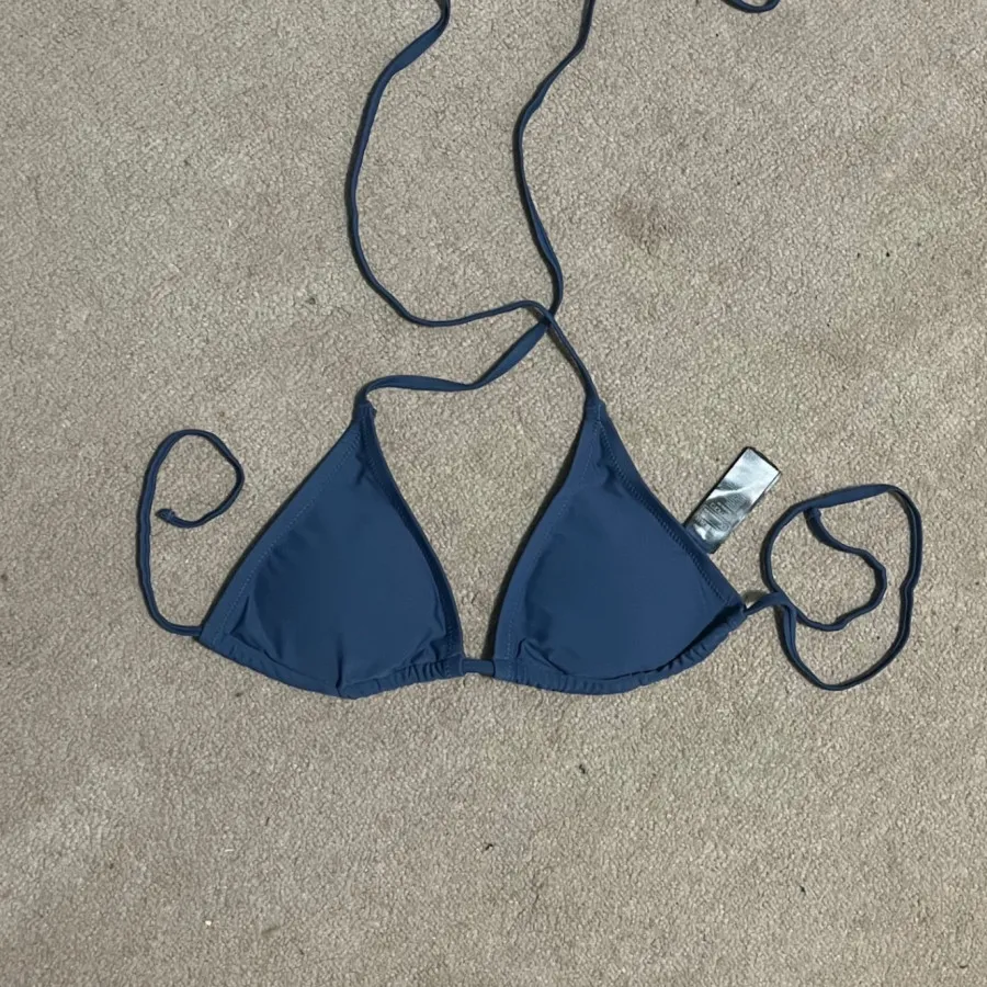 بیکینی اسمارا