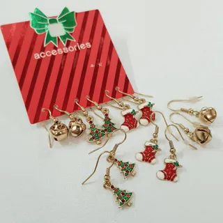 پک گوشواره طلایی کریسمسی