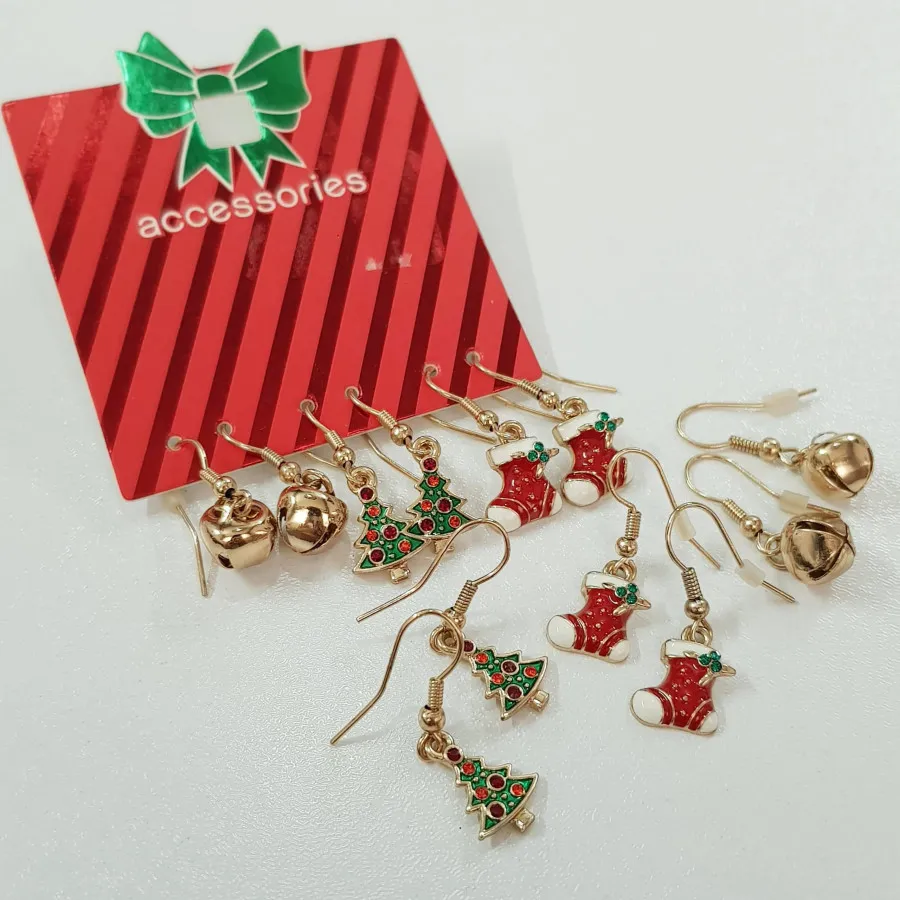 پک گوشواره طلایی کریسمسی