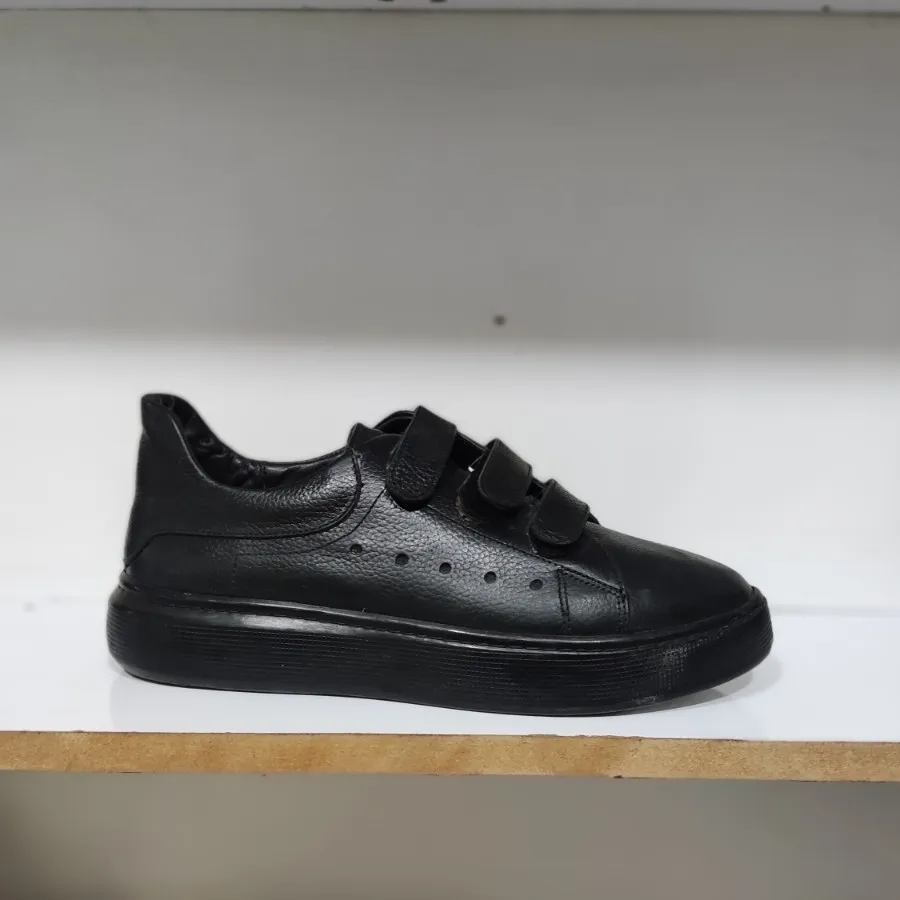 کتونی تمام چرم