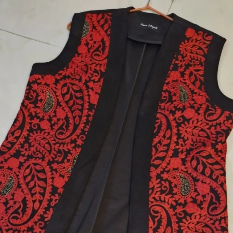 جلیقه مخمل بوته و جقه