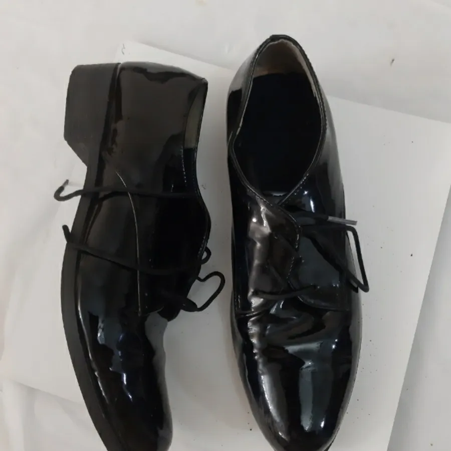 کفش ورنی مشکی