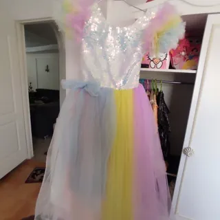 پیراهن عروسکی