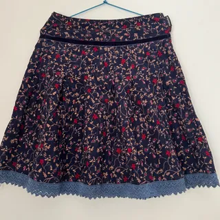 دامن عروسکی کوتاه