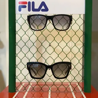 استند عینک fila