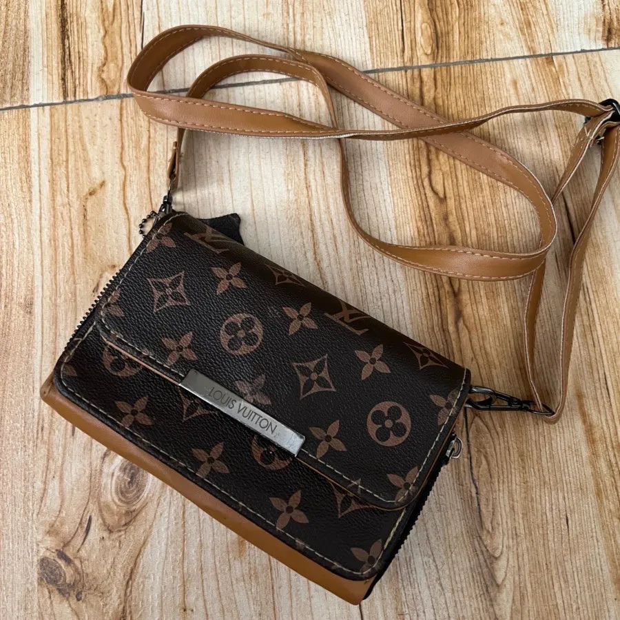 کیف دوشی لویی ویتون