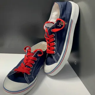 اسنیکرز اصل us poloسایز39