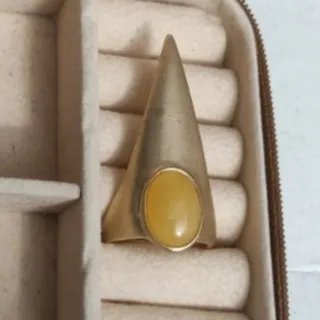 انگشتر نگین درشت خاص