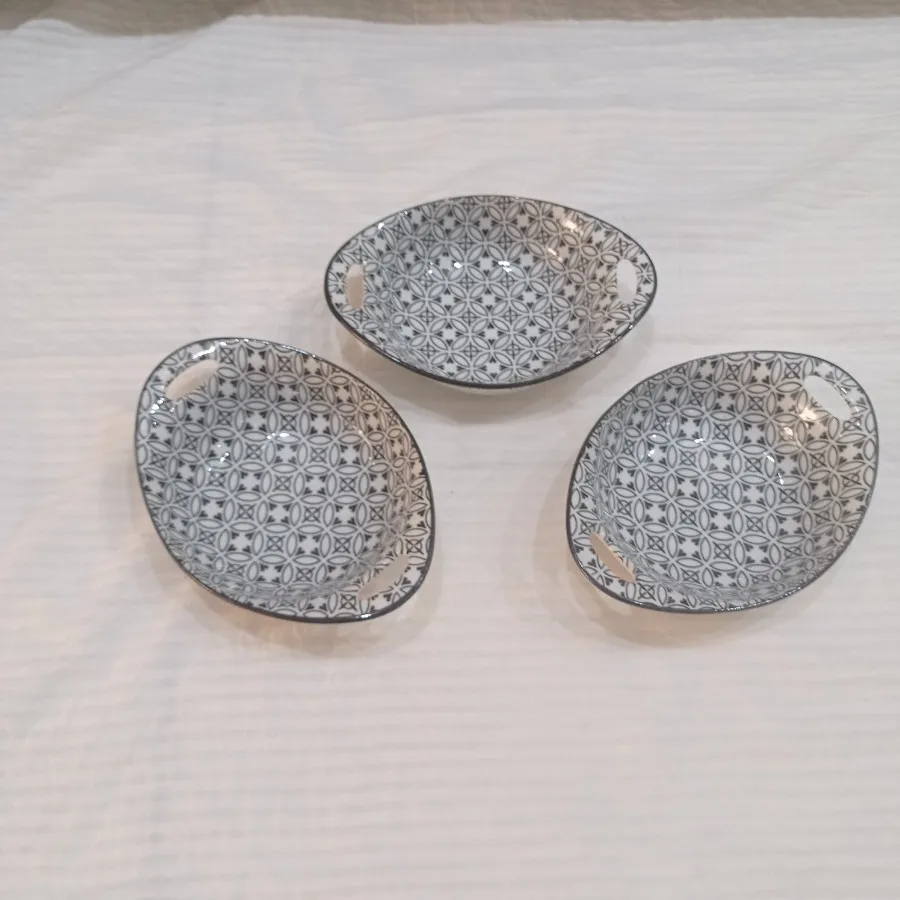 کاسه دسته دار