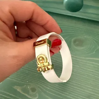 دستبند چرمی