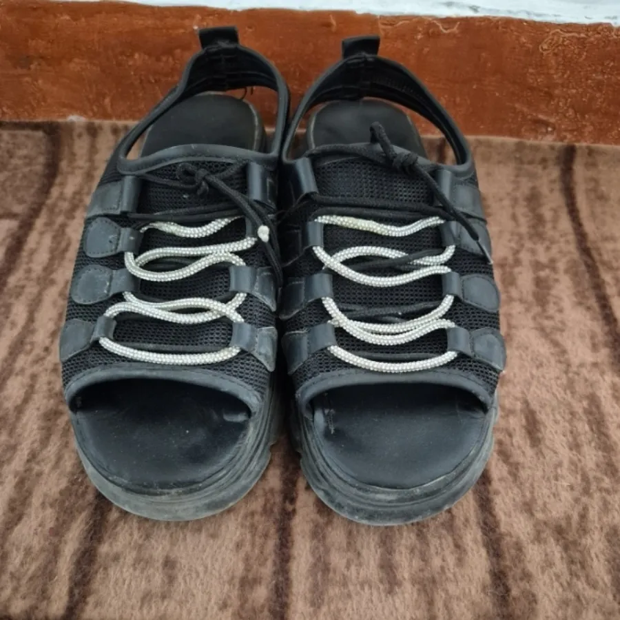 صندل دخترانه