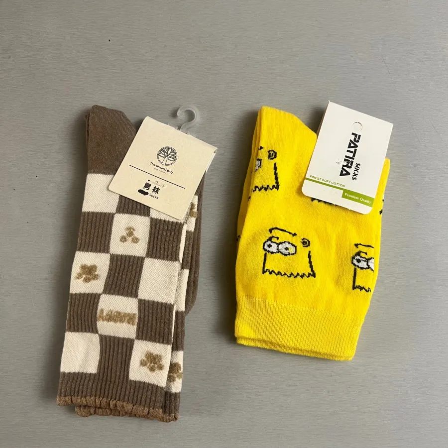 جوراب دخترونه