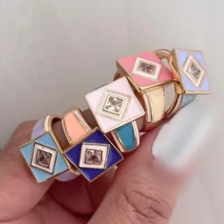 انگشتر رنگ ثابت طرح سنتی