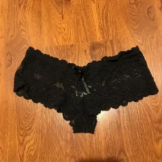 شورت جنیفری