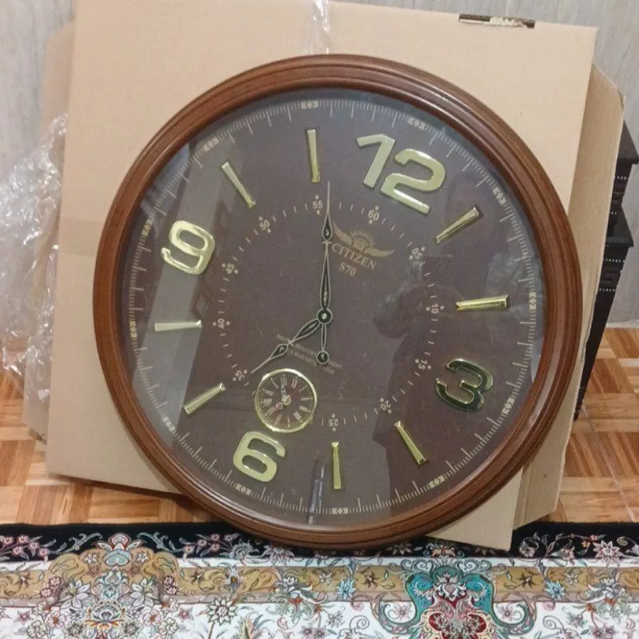 ساعت دیواری