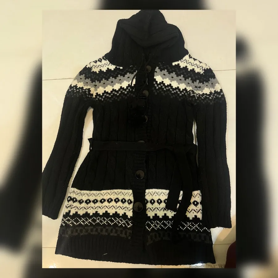 بافت مشکی طرح دار زنانه