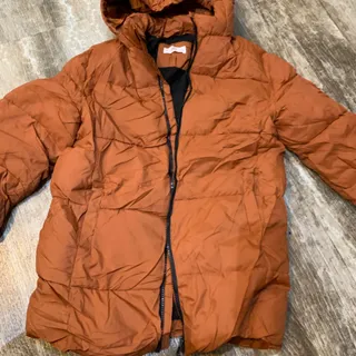 کاپشن برند منگو