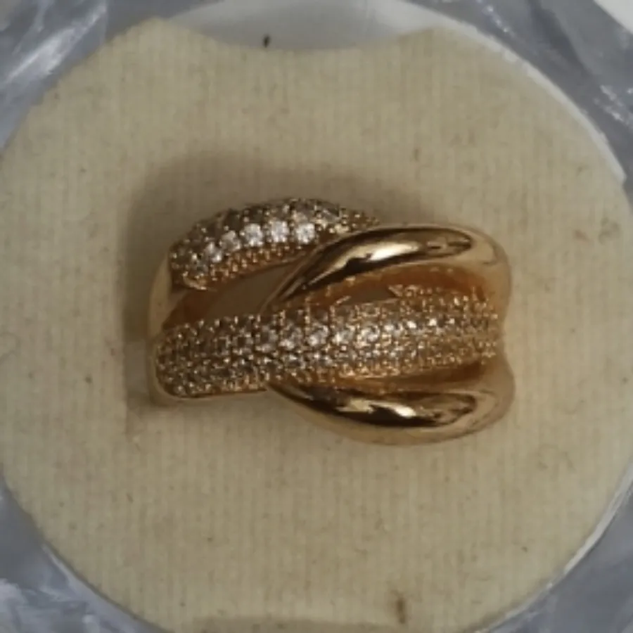 انگشتر بسیار زیباکپی طلا