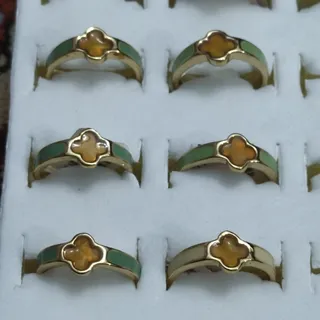 انگشتر مینا کاری کپی طلا