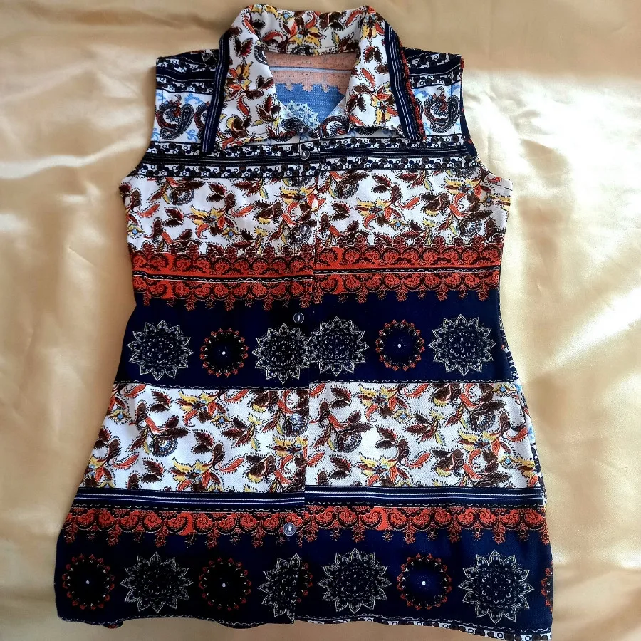 وست یا جلیقه زنانه