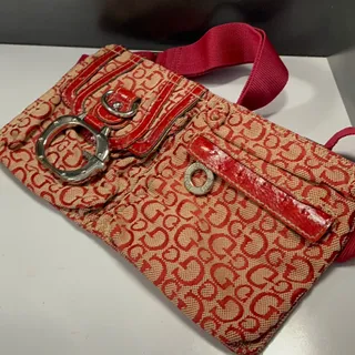 کیف کمری شیک guess