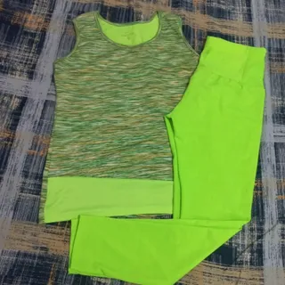 تاپ و شلوار ورزشی