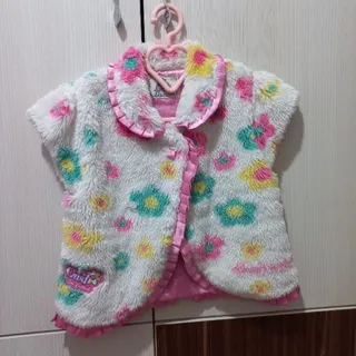 وست پشمی کودکانه