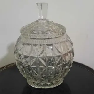 شکلات خوری کریستال آمریکا