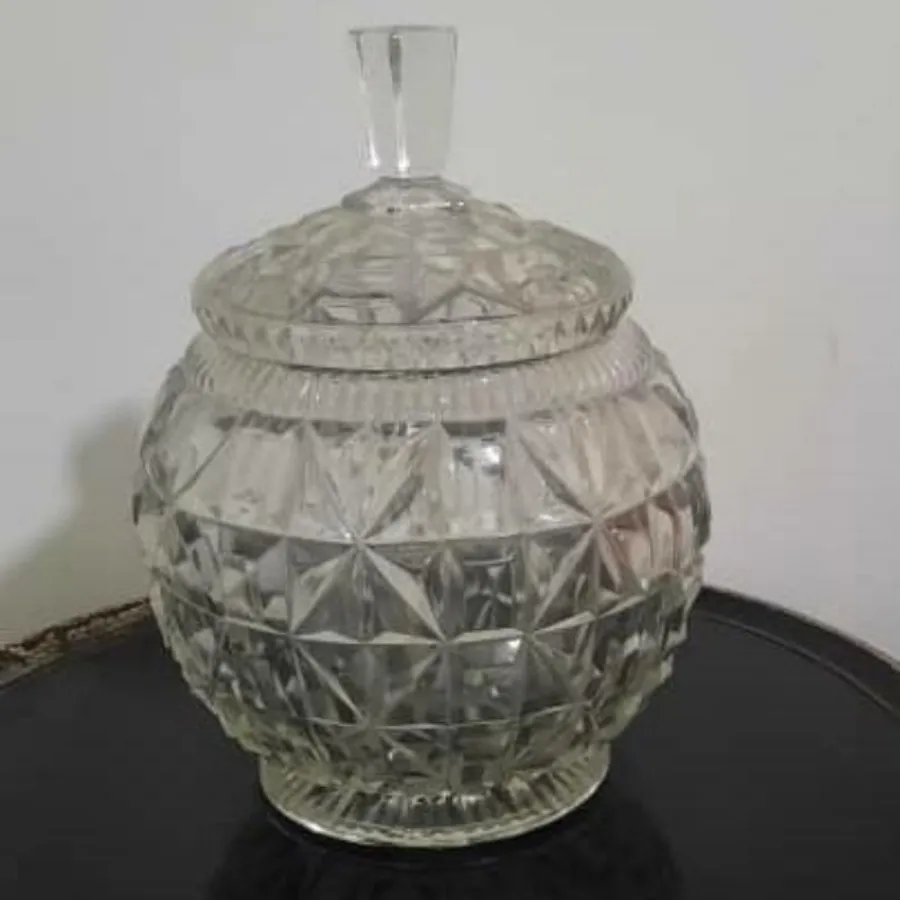 شکلات خوری کریستال آمریکا