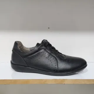 کتونی تمام چرم