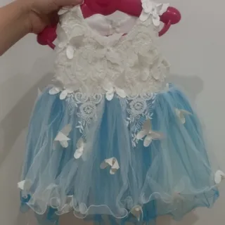 لباس بچگانه