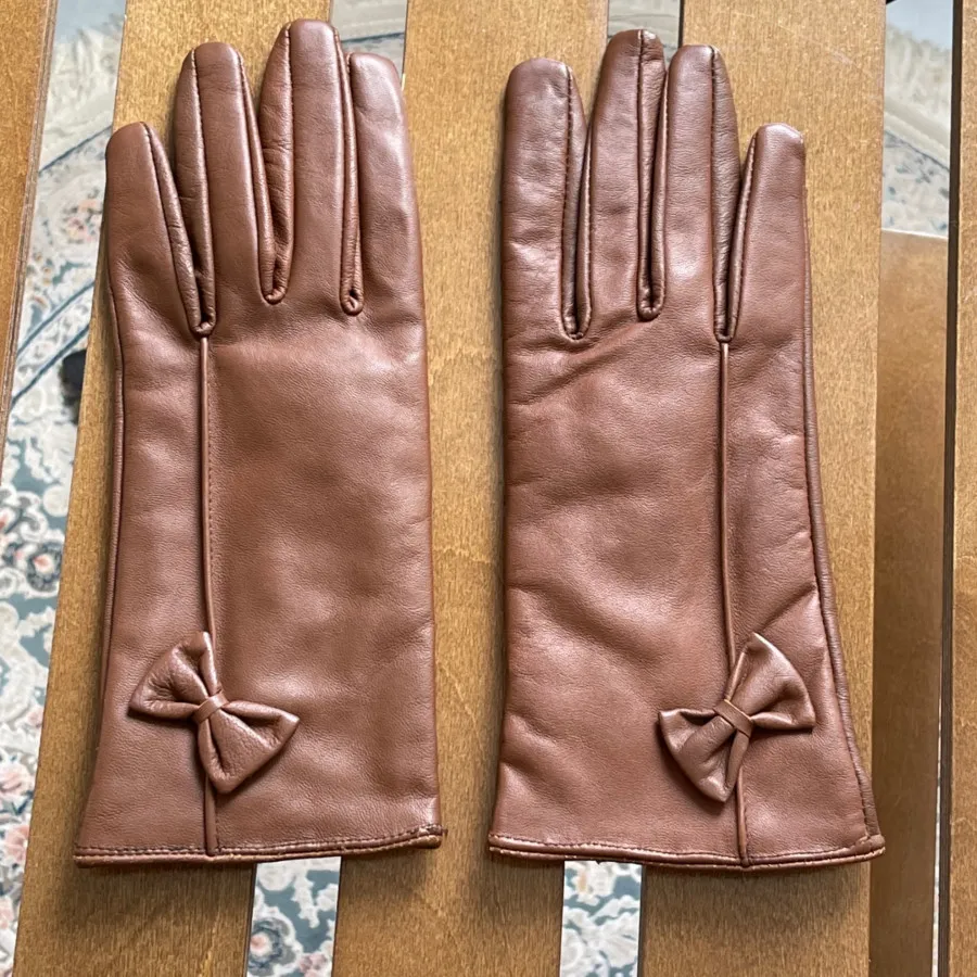 دستکش زنانه