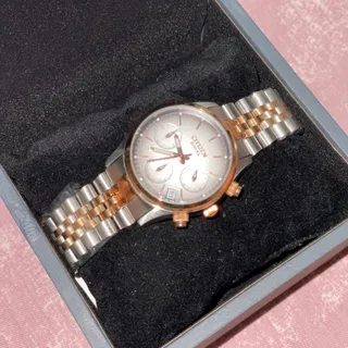 ساعت رزگلد و سفید