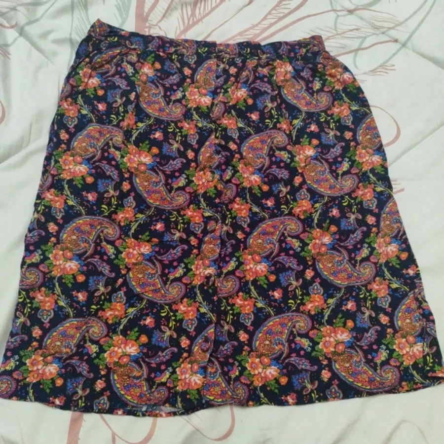 دامن جلو دکمه دار