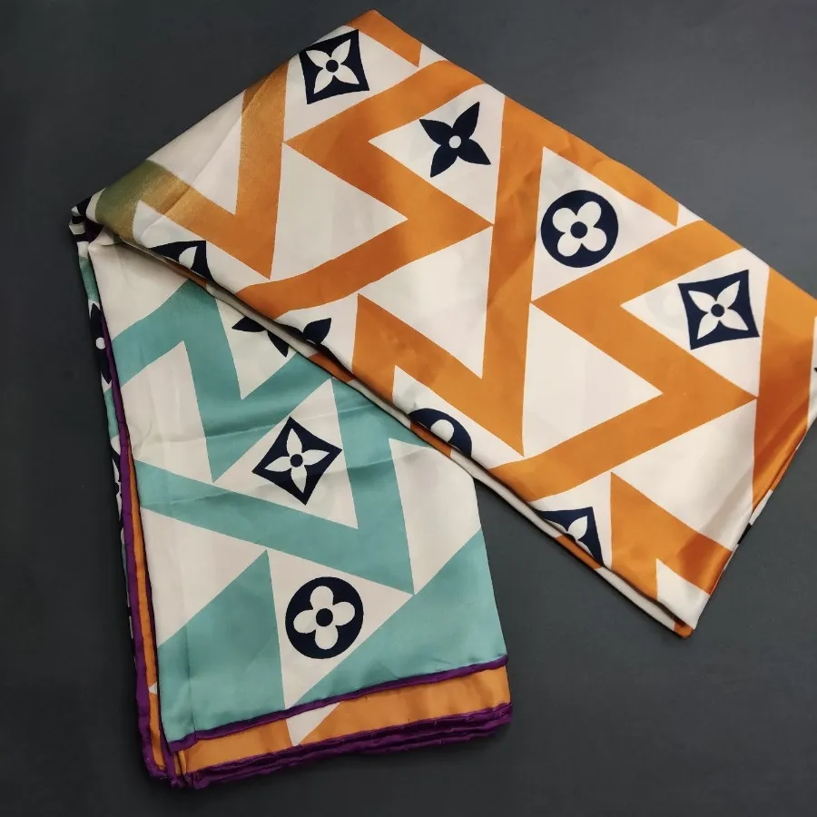 روسری جذاب ابریشم سیلک